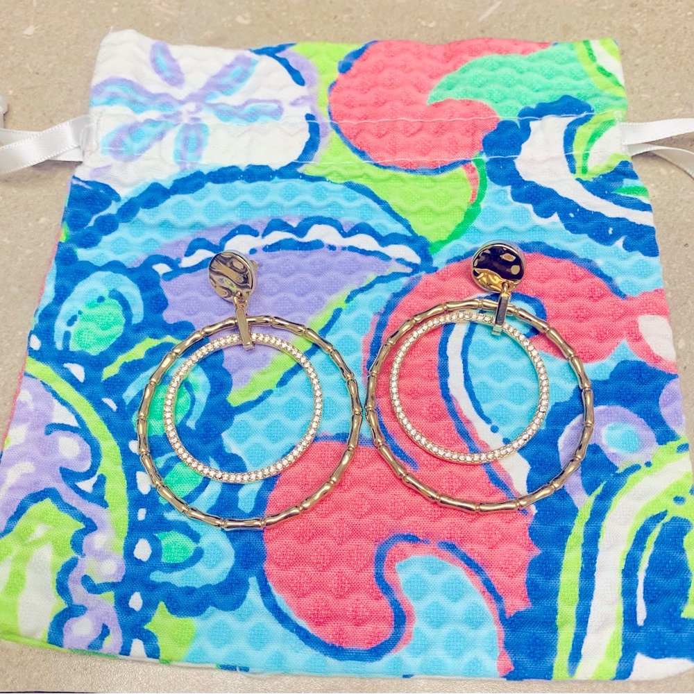 Beautiful Lilly Pulitzer earrings